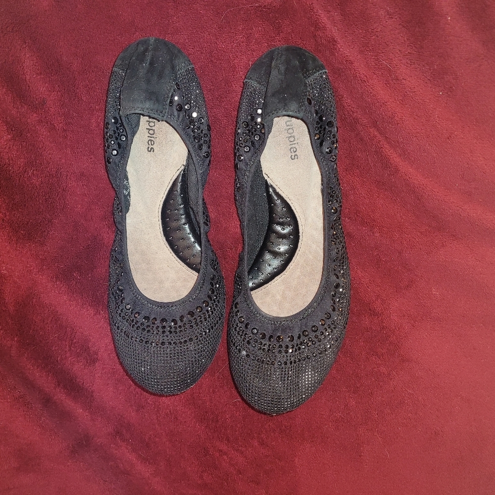 Hush puppies Beaded black ballet flats